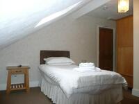 Room 5 r5.jpg